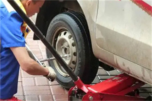 川沙新镇附近拖车24小时服务热线电话